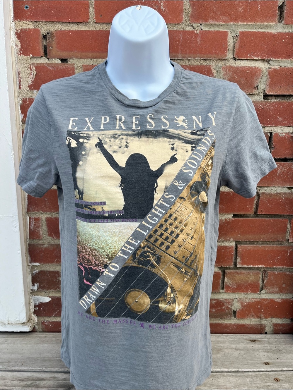 Express Gray Graphic Concert Tee - Drawn to the Lights & Sounds